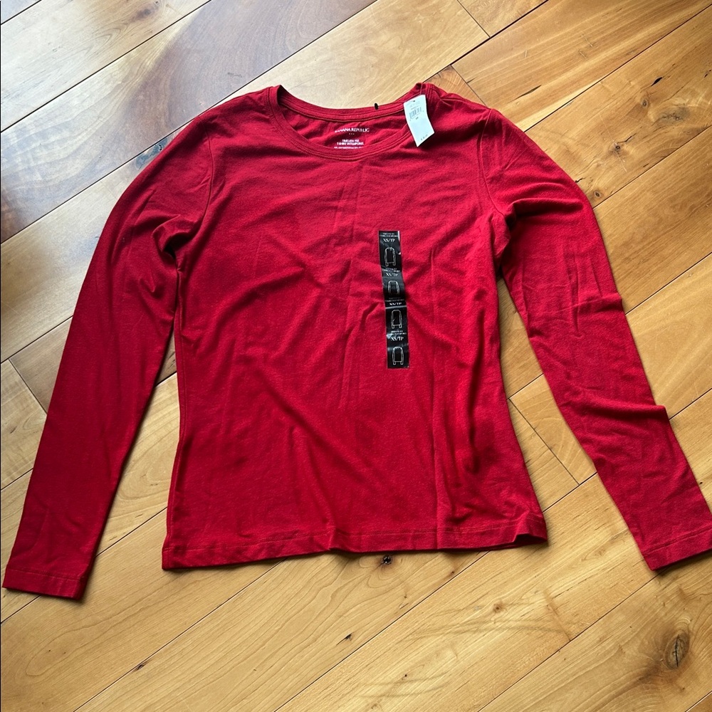 Banana Republic Timeless tee, Red Long Sleeve Tee
